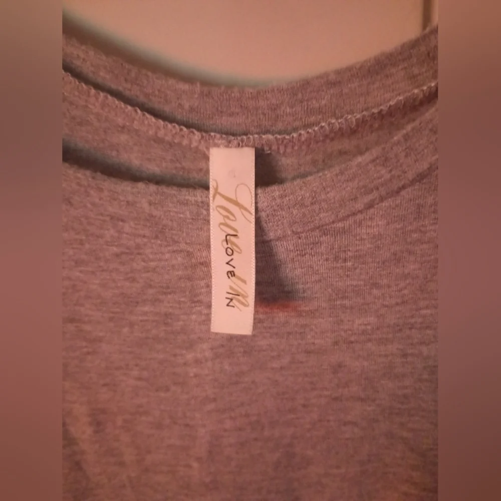 Love In Tunic - Picture 2 of 2